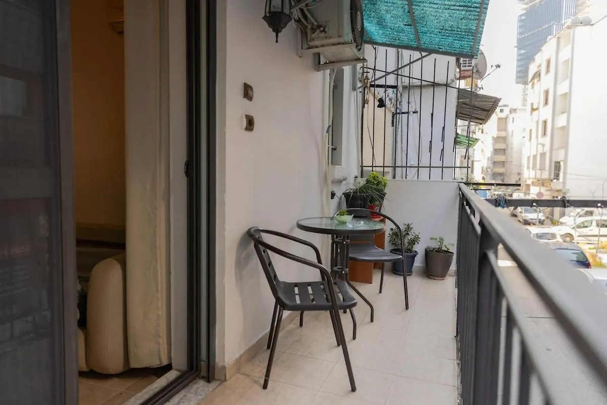 טיראנה Main Square Apartment אלבניה